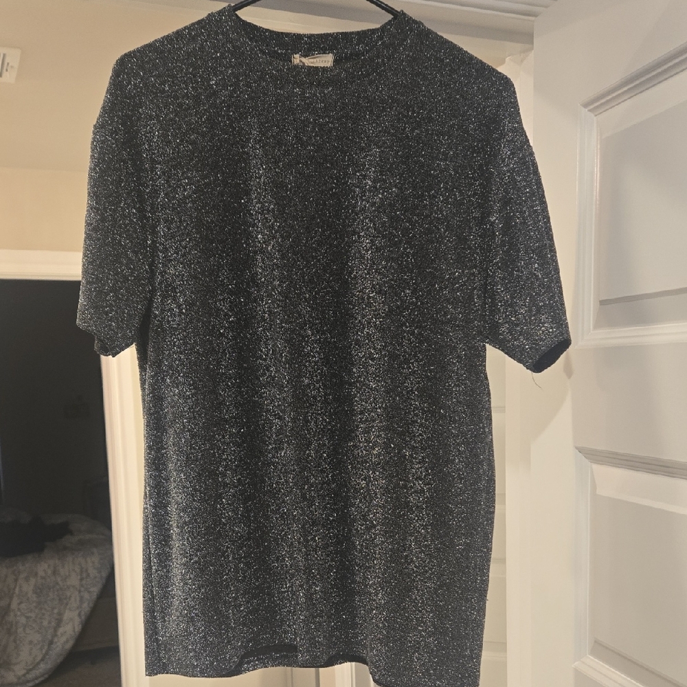 Stylish Black and Gray Short Sleeve Tee